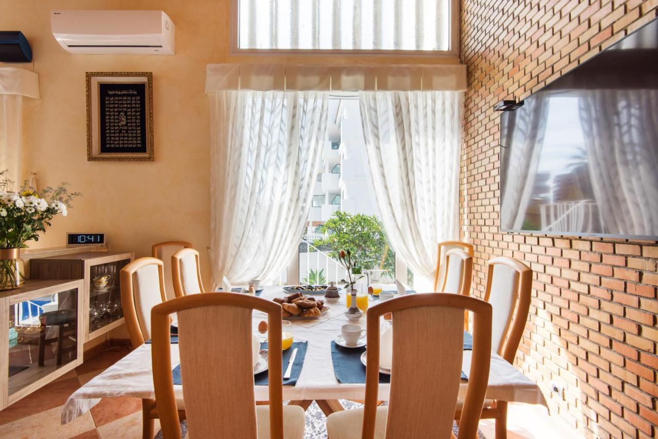Villa Palm Beach Marina Benalmadena 3 Min Walking From The Sea Exterior photo