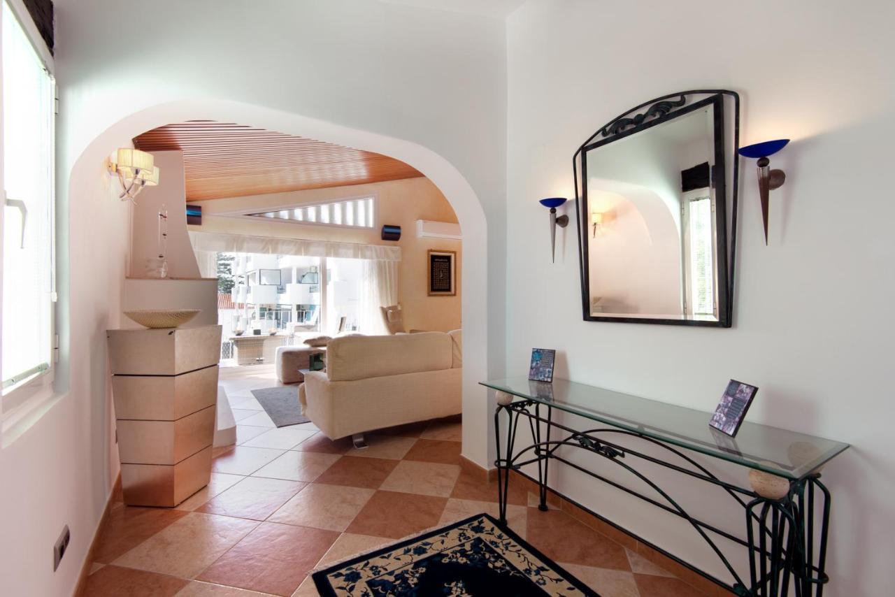 Villa Palm Beach Marina Benalmadena 3 Min Walking From The Sea Exterior photo